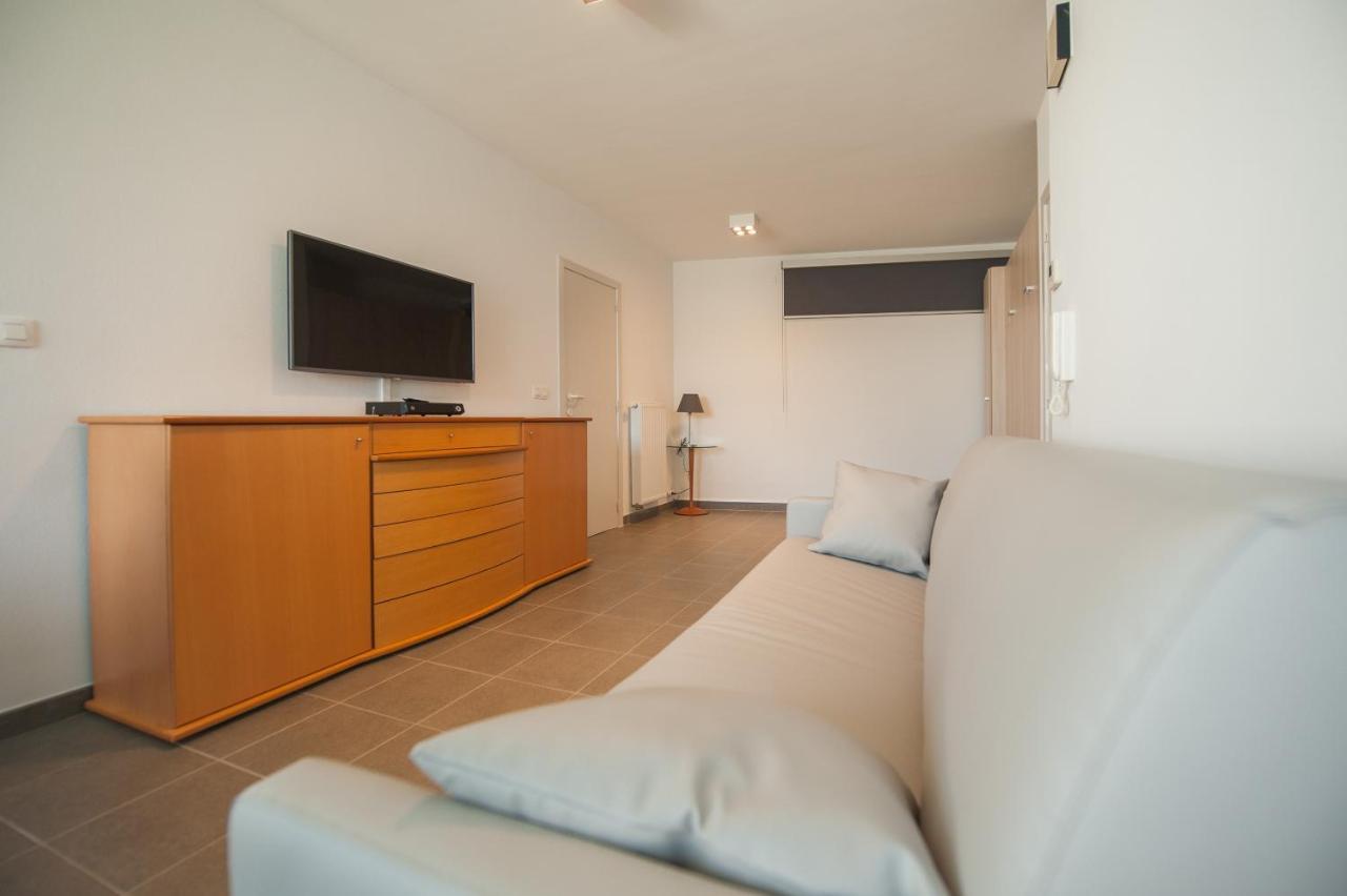 Studio Met Groot Zonneterras Centrum Oostende Екстер'єр фото